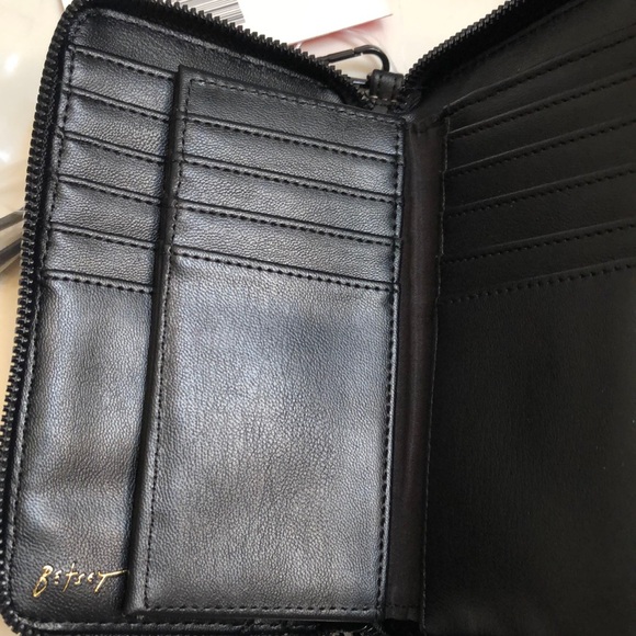 Betsey Johnson XOKARA Leopard Print Faux Leather ZA Wallet Black Bow Accent NWT - Picture 11 of 16